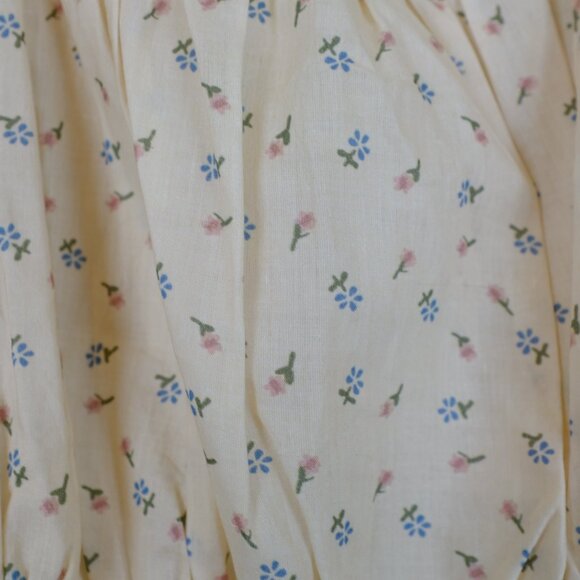 Christy Dawn Cream Floral Top - Picture 3 of 5